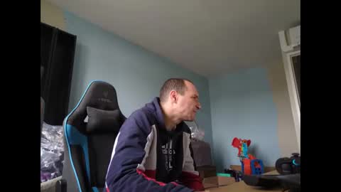 stickolive1 online show from 10-31-25, 09:10