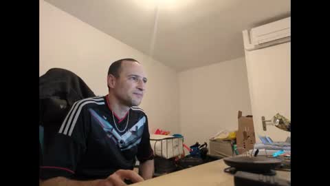 stickolive1 online show from 04-20-26, 09:49