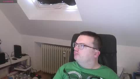 Oliver online show from 11-28-25, 08:28