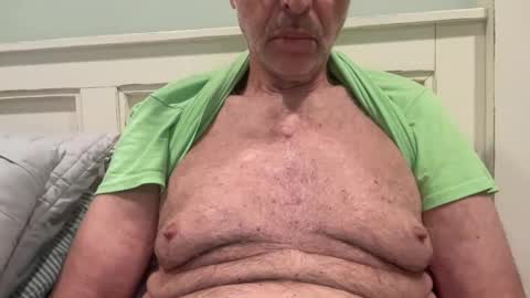 Snapshot of stillbad2 chatting on 03-05-26, 08:38 Stillbad2 online show from 03-05-26, 08:38