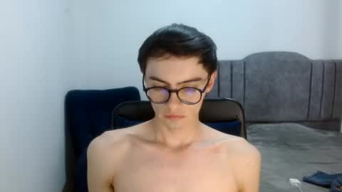 Snapshot of stiv_grant chatting on 06-27-26, 12:22 stiv_grant online show from 06-27-26, 12:22