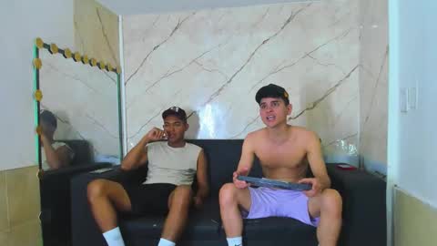 friends online show from 11-09-25, 04:22