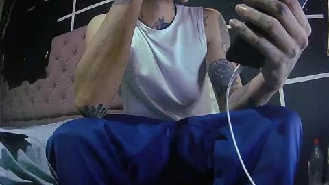 stiven online show from 10-01-25, 08:42