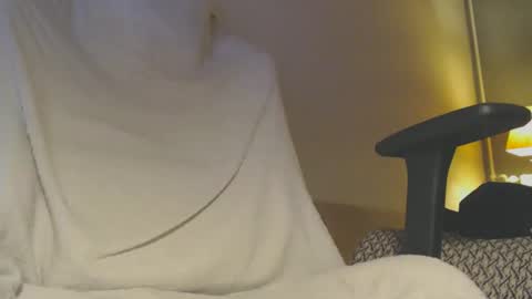 Snapshot of stivglatpik chatting on 02-26-25, 08:33 stivglatpik online show from 02-26-25, 08:33