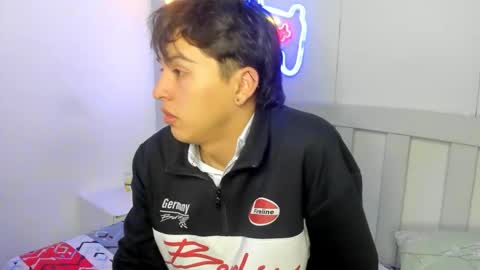 Stiwen online show from 10-31-25, 12:06