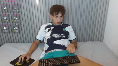Snapshot of stiwentwink chatting on 04-24-26, 06:32 Stiwen online show from 04-24-26, 06:32