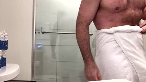 Snapshot of stlhotwifeguy chatting on 02-19-25, 12:25 stlhotwifeguy online show from 02-19-25, 12:25
