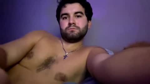 Snapshot of stoking111 chatting on 11-07-25, 01:22 Alend online show from 11-07-25, 01:22