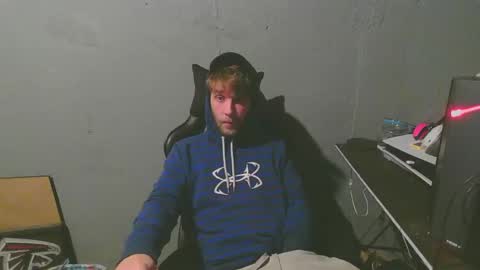 Snapshot of stonedpanda77 chatting on 01-07-25, 05:33 stonedpanda77 online show from 01-07-25, 05:33