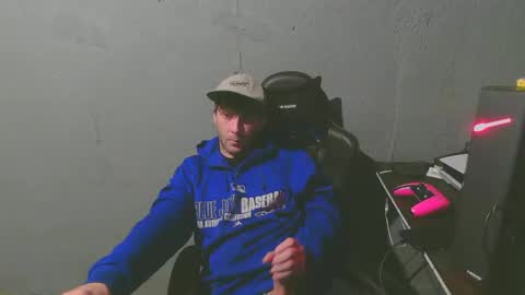 Snapshot of stonedpanda77 chatting on 01-28-25, 05:00 stonedpanda77 online show from 01-28-25, 05:00