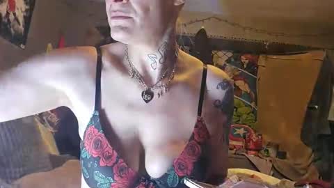 stonehuedown online show from 12-21-25, 05:14