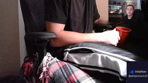 stoner394 online show from 04-14-26, 11:55