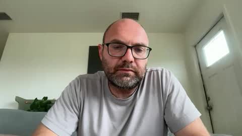 stoney8inches online show from 05-03-26, 04:13
