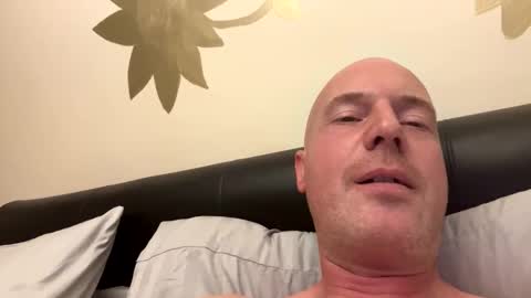 Stoodley22 online show from 11-06-25, 04:08