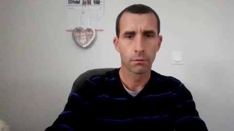 Snapshot of storanex chatting on 12-17-25, 02:34 storanex online show from 12-17-25, 02:34