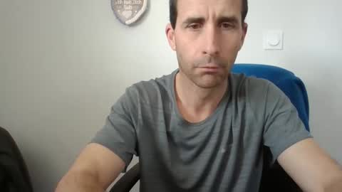 Snapshot of storanex chatting on 02-27-26, 10:04 storanex online show from 02-27-26, 10:04