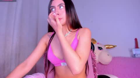 stormi_th online show from 04-06-26, 03:04