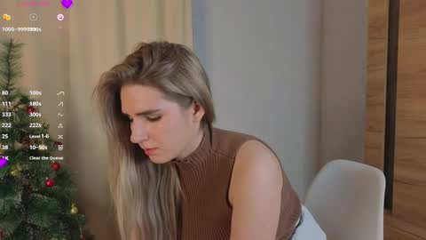 Luna online show from 12-21-25, 03:41