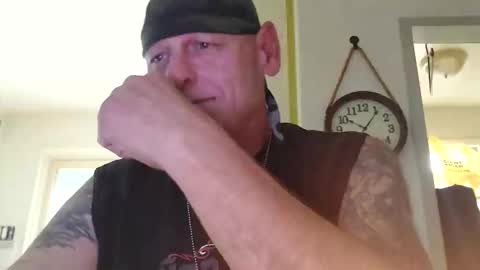 stormynorm14 online show from 10-25-25, 02:02