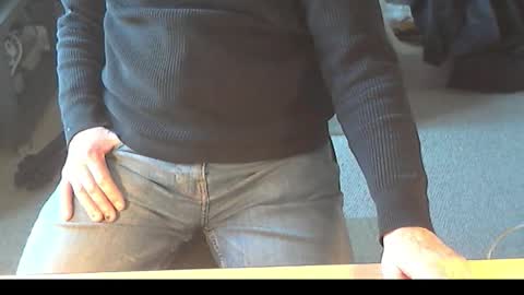 Dave online show from 11-21-25, 02:49