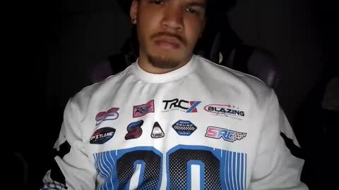 Snapshot of str8dj chatting on 02-01-26, 08:24 Dj online show from 02-01-26, 08:24