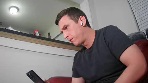 Snapshot of str8stuntcox chatting on 04-02-26, 02:53 Str8StuntCox online show from 04-02-26, 02:53