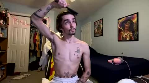 str8whiteboy21 online show from 12-08-24, 08:09