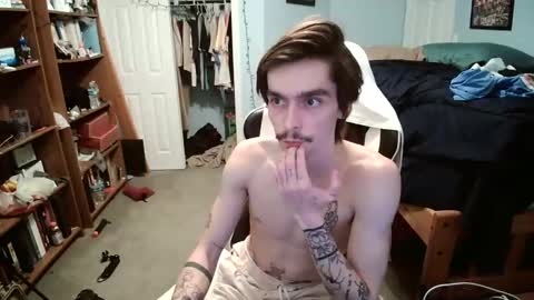 str8whiteboy21 online show from 02-12-25, 05:47