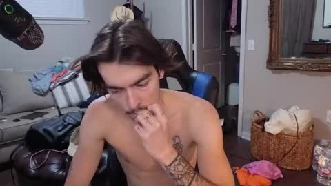 str8whiteboy21 online show from 09-11-25, 11:10