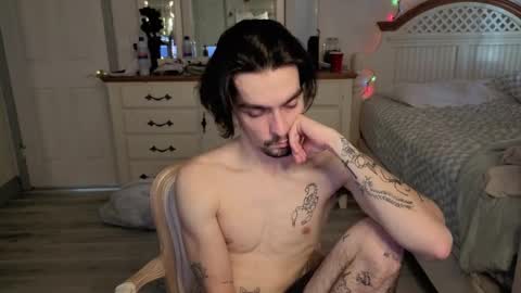 str8whiteboy21 online show from 11-29-25, 05:05