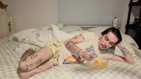 str8whiteboy21 online show from 03-24-26, 05:01