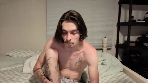 str8whiteboy21 online show from 04-04-26, 07:39