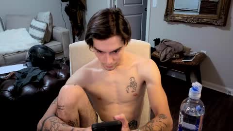 str8whiteboy21 online show from 06-03-26, 06:16