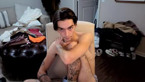 str8whiteboy21 online show from 06-05-26, 06:52