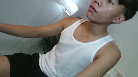 Snapshot of straight_moreno69 chatting on 05-05-26, 03:53 James online show from 05-05-26, 03:53
