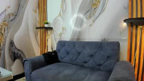 Snapshot of straightboy_nick chatting on 10-29-25, 01:52 NICK online show from 10-29-25, 01:52