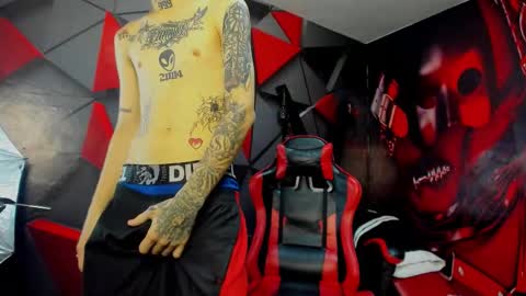 Snapshot of straightboy_nick chatting on 11-23-25, 12:21 NICK online show from 11-23-25, 12:21