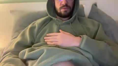 straightfirelotus69420 online show from 12-19-25, 02:35