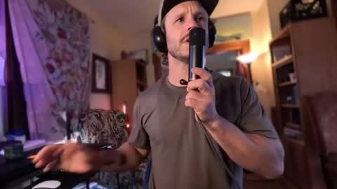 Cowboy Zuhly online show from 10-30-25, 04:30