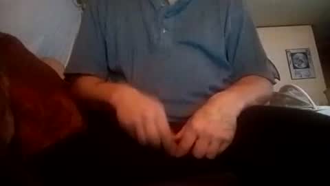 Snapshot of straightmaletouse chatting on 03-29-26, 09:09 straightmaletouse online show from 03-29-26, 09:09