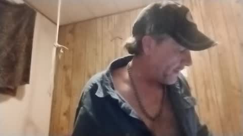 Snapshot of straighttoy chatting on 02-21-25, 08:07 straighttoy online show from 02-21-25, 08:07