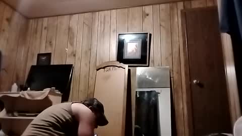 Snapshot of straighttoy chatting on 02-22-25, 09:23 straighttoy online show from 02-22-25, 09:23