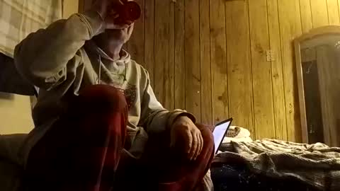 Snapshot of straighttoy chatting on 01-06-26, 06:17 straighttoy online show from 01-06-26, 06:17