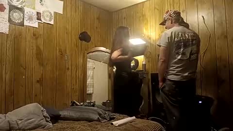 Snapshot of straighttoy chatting on 02-04-26, 01:28 straighttoy online show from 02-04-26, 01:28