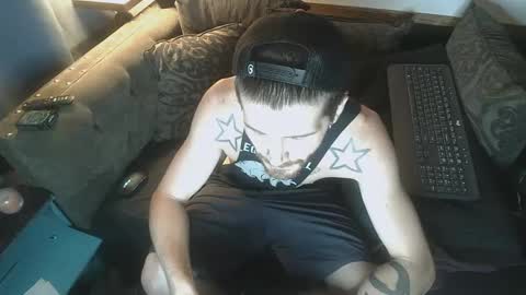 Snapshot of straitpipermann22 chatting on 09-13-25, 05:40 straitpipermann22 online show from 09-13-25, 05:40