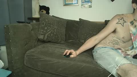 Snapshot of straitpipermann22 chatting on 10-06-25, 01:36 straitpipermann22 online show from 10-06-25, 01:36