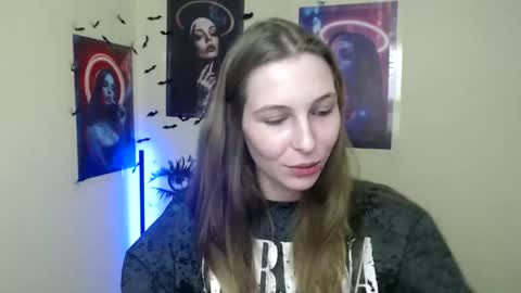 Amalia online show from 12-15-25, 01:37