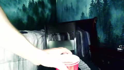 Snapshot of strangeratnight87 chatting on 02-11-25, 09:31 strangeratnight87 online show from 02-11-25, 09:31