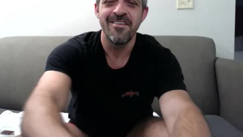 strangeratnight87 online show from 04-27-26, 05:16