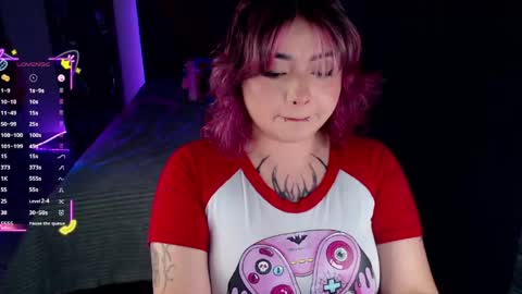 Snapshot of strangergirlxxx chatting on 05-13-26, 07:28 Carla Independent model online show from 05-13-26, 07:28